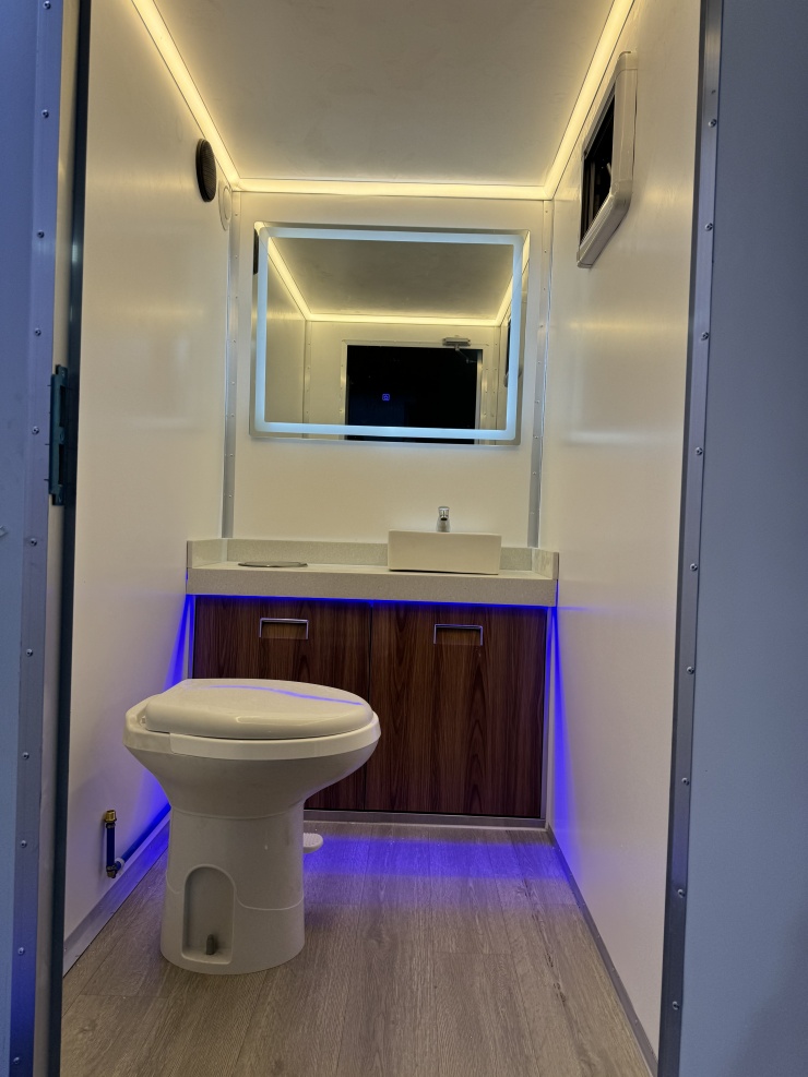 Luxury Portable Toilet Trailer